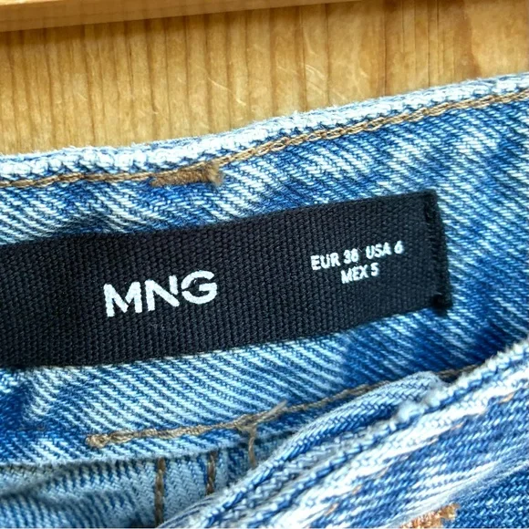 MNG NWOT Wide Leg Distressed Jeans - Picture 4 of 6